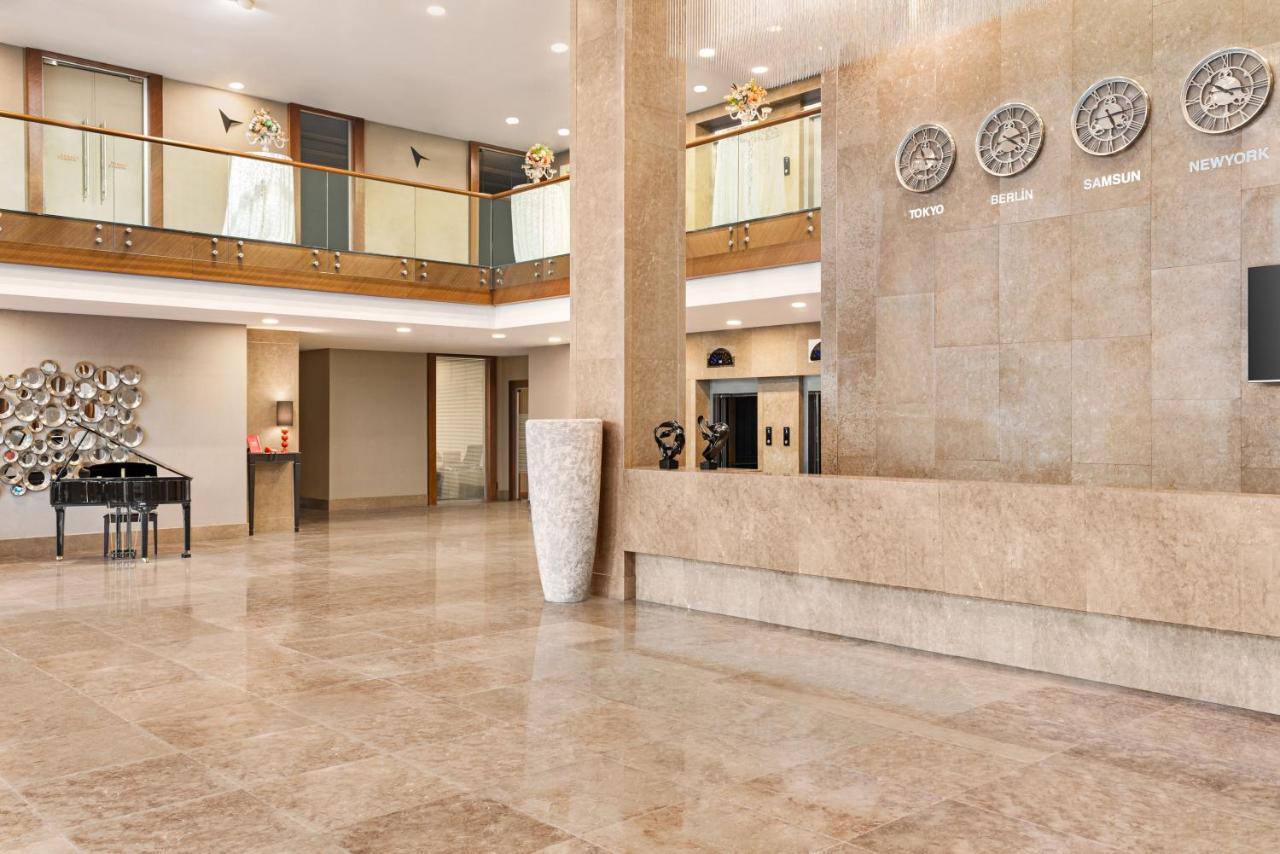 Ramada Plaza By Wyndham Samsun Hotel Exterior foto Lobby